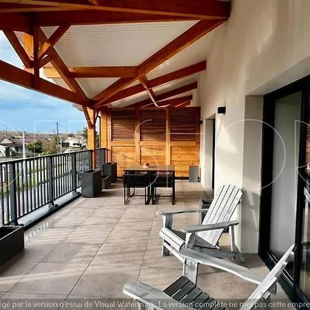 Off Shore شقة لو بورغ